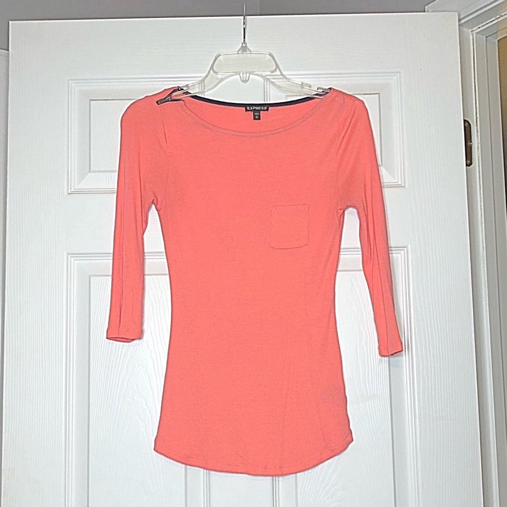 Super soft small Express blouse